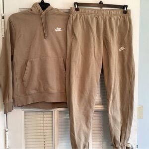 Nike Beige/Tan Hoodie & Joggers Set